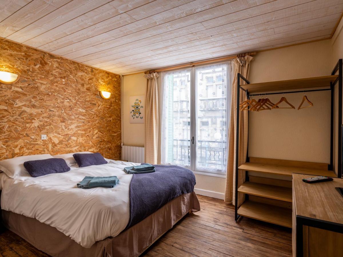 La Tour Pom'Pin Bed & Breakfast La Bourboule Bagian luar foto